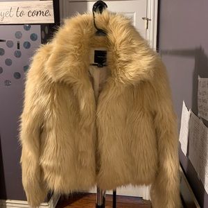 Forever 21 Faux Fur Coat 🧥